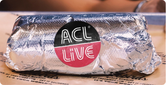 Burrito de Freebirds con sticker de ACL Live